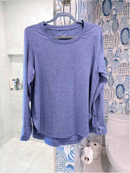 Athleta Tops - Athleta Women's XL Periwinkle Blue Long Sleeve Active Top
